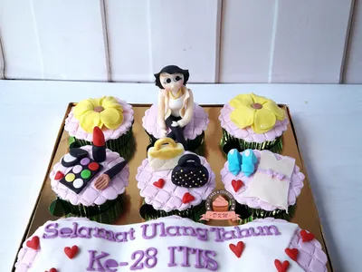 Cupcake Set 9 DKM Cakes