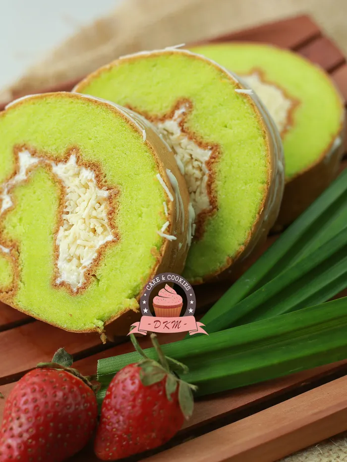Bolu Gulung Pandan Keju Snack Box DKM