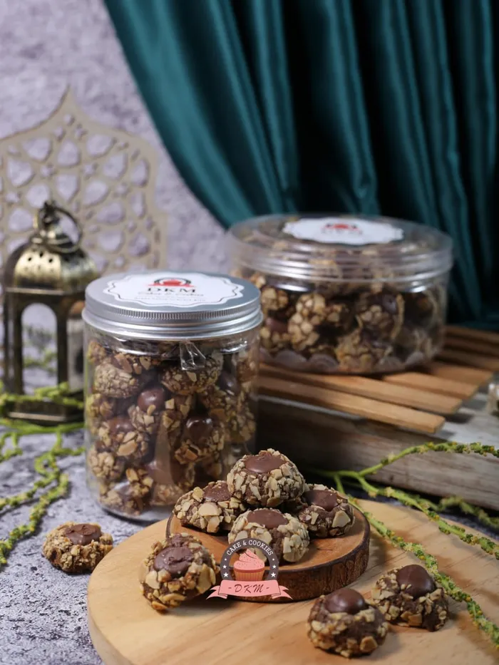 Almond Choco DKM Cookies