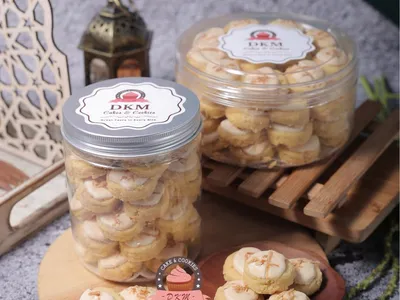 Cheese Button DKM Cookies