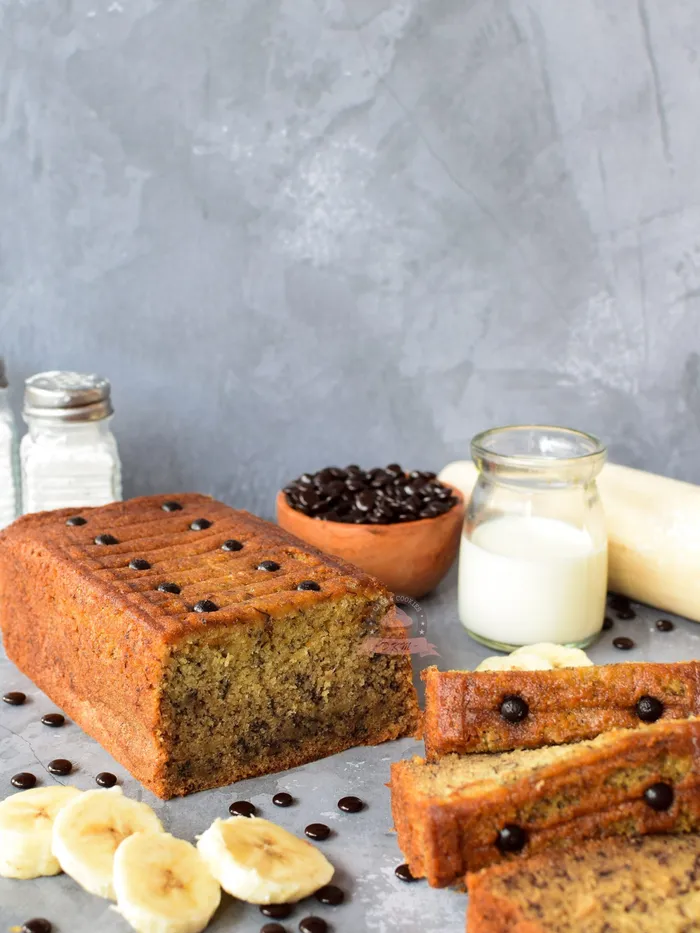 Banana Cake DKM Cakes