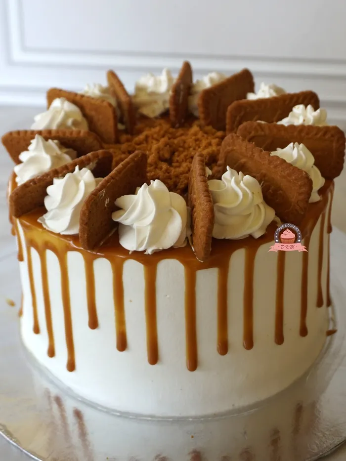 Lotus Biscoff DKM Cakes