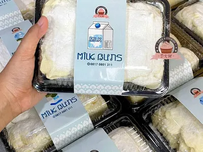Thai Milk Bun DKM Cakes